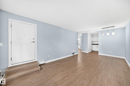 #101 11511 130 St Nw, Edmonton, AB 