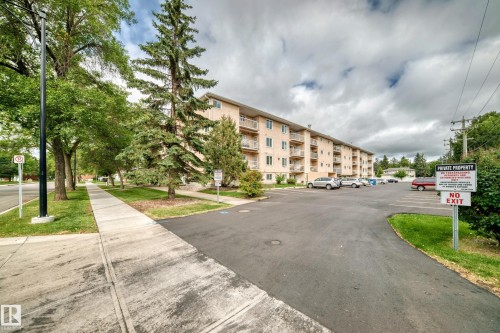 #101 11511 130 St Nw, Edmonton, AB 