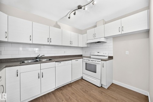 #101 11511 130 St Nw, Edmonton, AB 