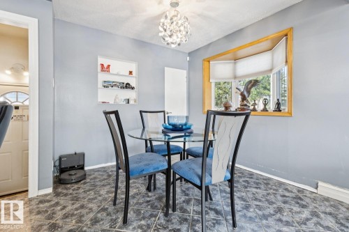 10830 159 Street Nw, Edmonton, AB 