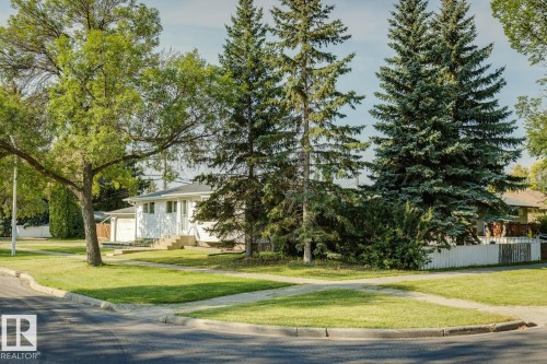 10830 159 Street Nw, Edmonton, AB 