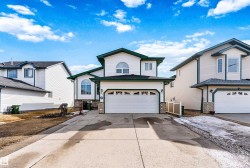 2915 151A Avenue NW  Edmonton, AB T5Y 2Y5
