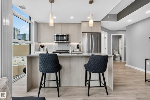 #1002 10180 103 St Nw, Edmonton, AB 