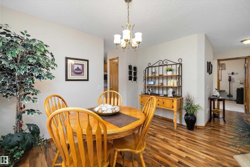 33 Dorian Way, Sherwood Park, AB 