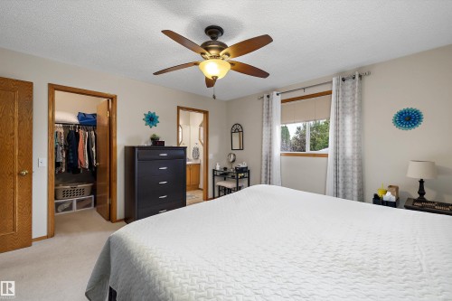 33 Dorian Way, Sherwood Park, AB 