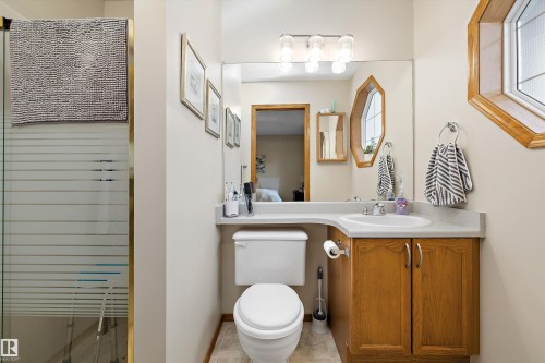 33 Dorian Way, Sherwood Park, AB 