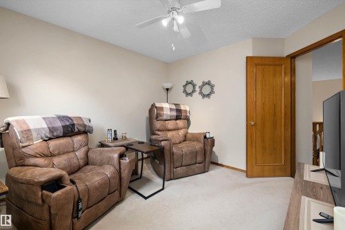 33 Dorian Way, Sherwood Park, AB 