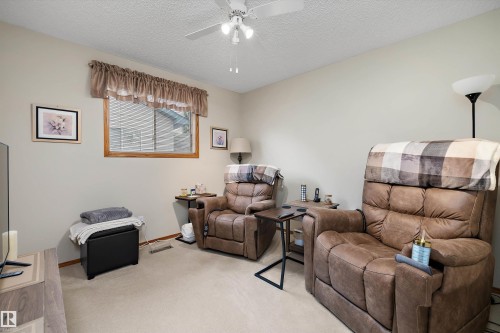 33 Dorian Way, Sherwood Park, AB 