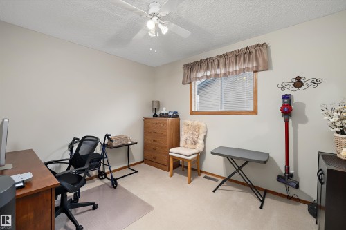 33 Dorian Way, Sherwood Park, AB 