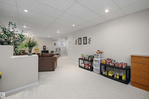 33 Dorian Way, Sherwood Park, AB 