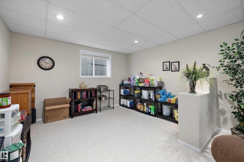33 Dorian Way, Sherwood Park, AB 