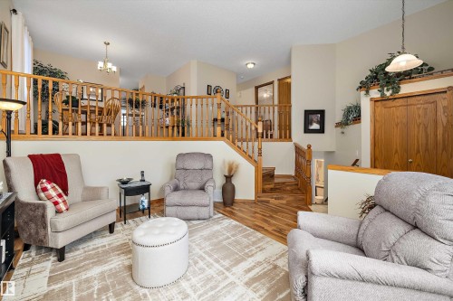 33 Dorian Way, Sherwood Park, AB 