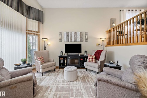 33 Dorian Way, Sherwood Park, AB 