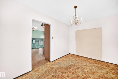 17951 80 Avenue Nw, Edmonton, AB - Indoor Photo Showing Other Room