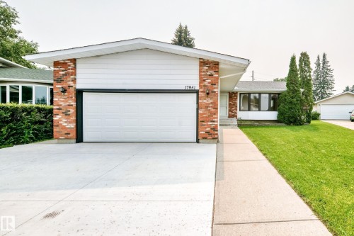 17951 80 Avenue Nw, Edmonton, AB - Outdoor