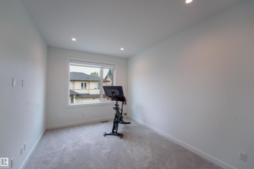 12819 Woodbend Place Nw, Edmonton, AB 