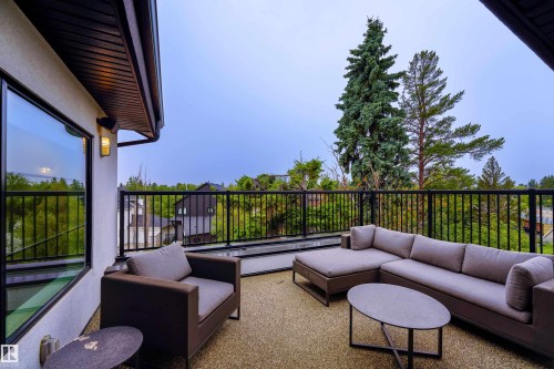 12819 Woodbend Place Nw, Edmonton, AB 