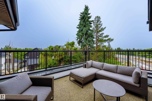 12819 Woodbend Place Nw, Edmonton, AB 