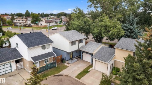 3889 85 Street Nw, Edmonton, AB 