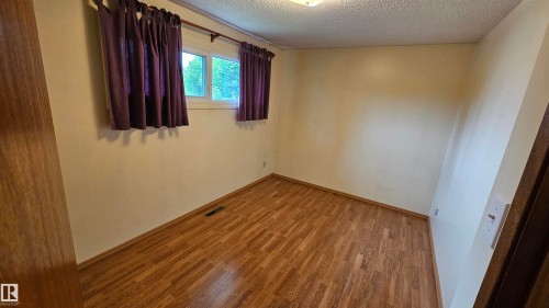 2nd bedroom - 13439 114 Street Nw, Edmonton, AB 