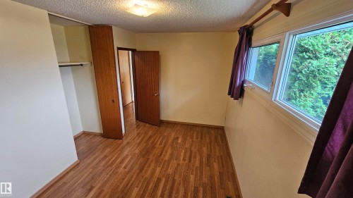 2nd bedroom - 13439 114 Street Nw, Edmonton, AB 