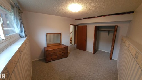 2nd basement bedroom - 13439 114 Street Nw, Edmonton, AB 