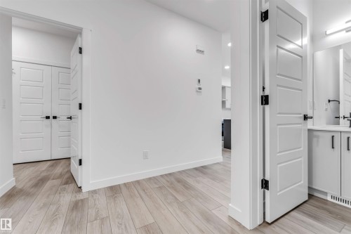904 17 Avenue Nw, Edmonton, AB 
