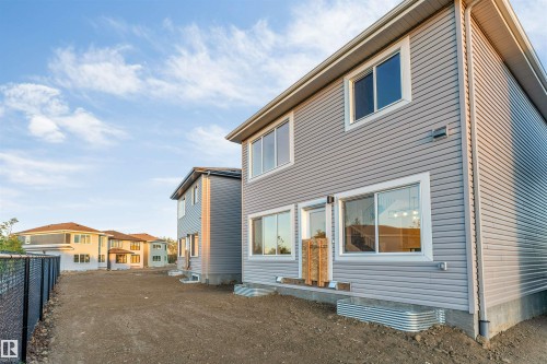 904 17 Avenue Nw, Edmonton, AB 