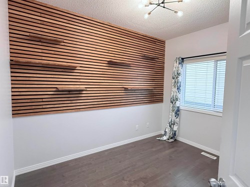 7819 173 Avenue Nw, Edmonton, AB - Indoor