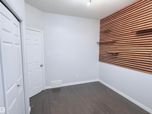 7819 173 Avenue Nw, Edmonton, AB - Indoor Photo Showing Other Room