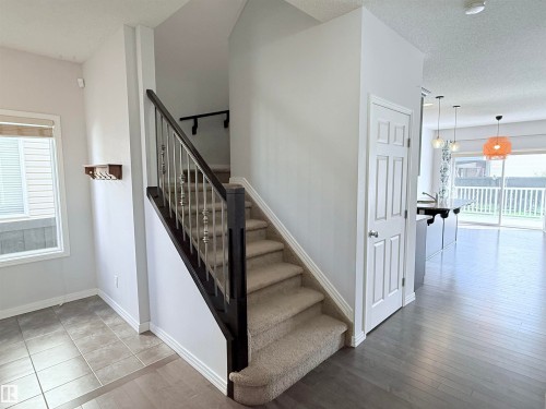 7819 173 Avenue Nw, Edmonton, AB - Indoor Photo Showing Other Room