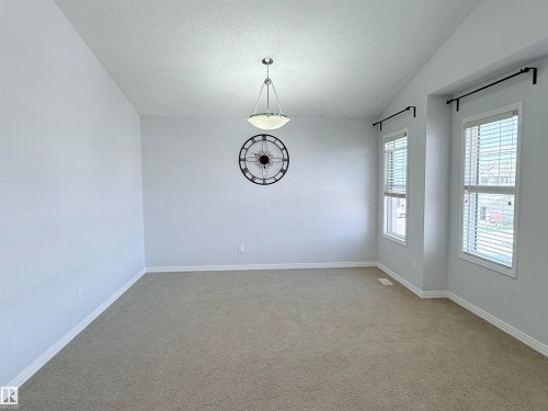 7819 173 Avenue Nw, Edmonton, AB - Indoor Photo Showing Other Room