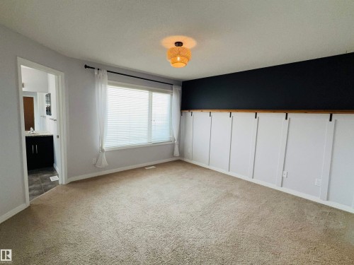 7819 173 Avenue Nw, Edmonton, AB - Indoor Photo Showing Other Room