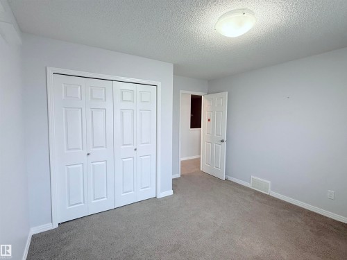 7819 173 Avenue Nw, Edmonton, AB - Indoor