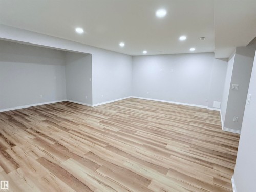 7819 173 Avenue Nw, Edmonton, AB - Indoor
