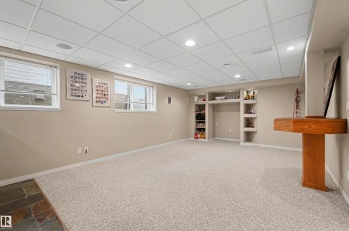 142 Foxboro Way, Sherwood Park, AB 