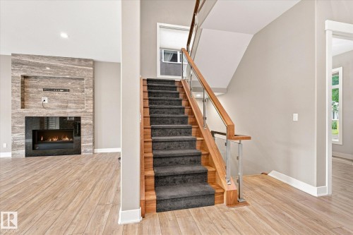 10637 128 Street Nw, Edmonton, AB 