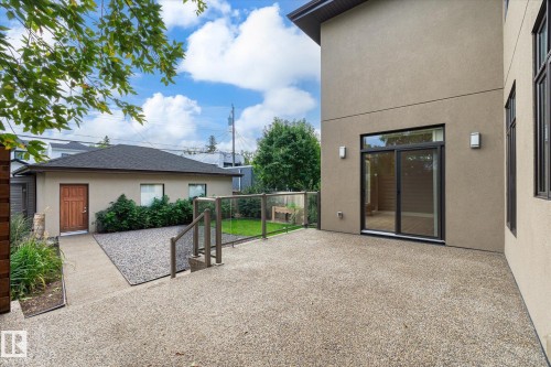 10637 128 Street Nw, Edmonton, AB 