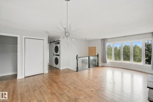 5928 11 Avenue Nw, Edmonton, AB 
