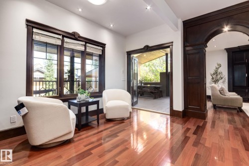 1840 Westmount Boulevard, Calgary, AB 