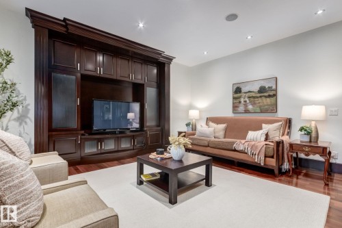 1840 Westmount Boulevard, Calgary, AB 