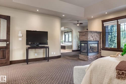 1840 Westmount Boulevard, Calgary, AB 