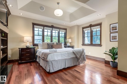1840 Westmount Boulevard, Calgary, AB 