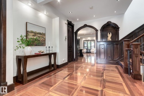 1840 Westmount Boulevard, Calgary, AB 