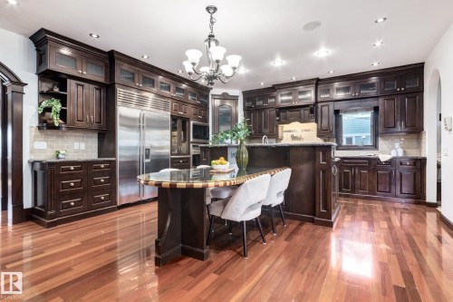 1840 Westmount Boulevard, Calgary, AB 