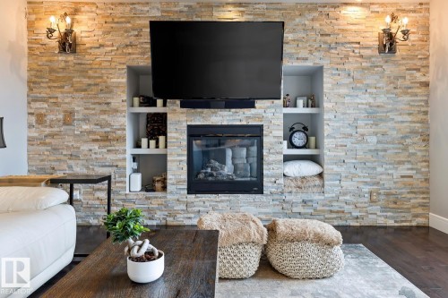 811 Albany Cove Nw, Edmonton, AB 