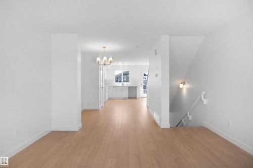 922 19 Avenue Nw, Edmonton, AB 