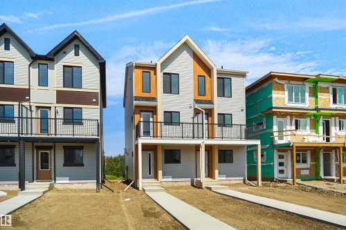 922 19 Avenue Nw, Edmonton, AB 