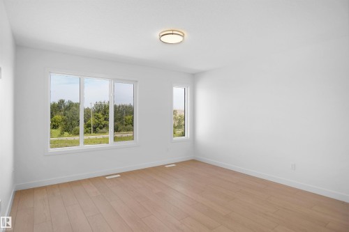 922 19 Avenue Nw, Edmonton, AB 