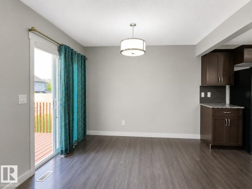 20312 42 Avenue Nw, Edmonton, AB - Indoor